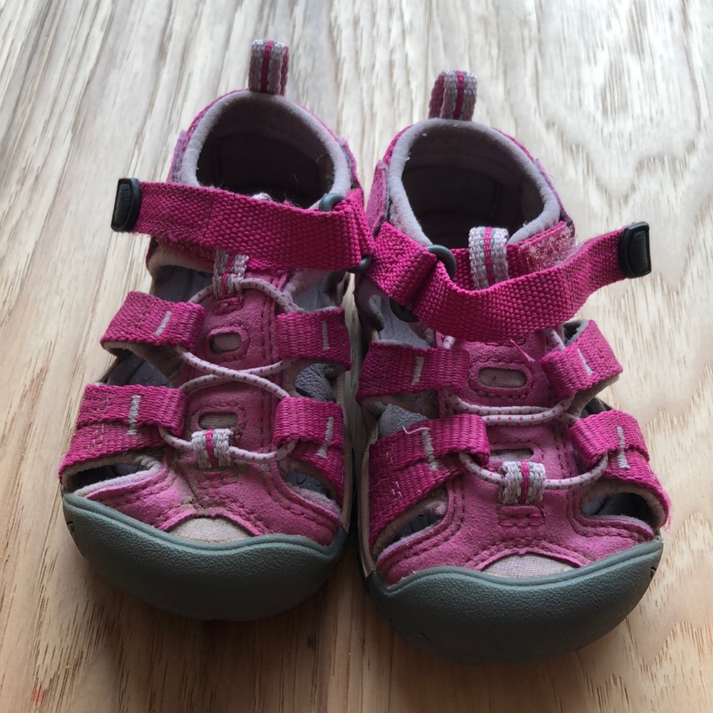 Keen shoes.